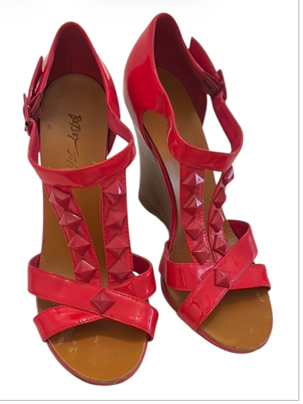Betsey Johnson Studded Patent T-Strap Wedge Sandals Pink Glitter Sole 7M